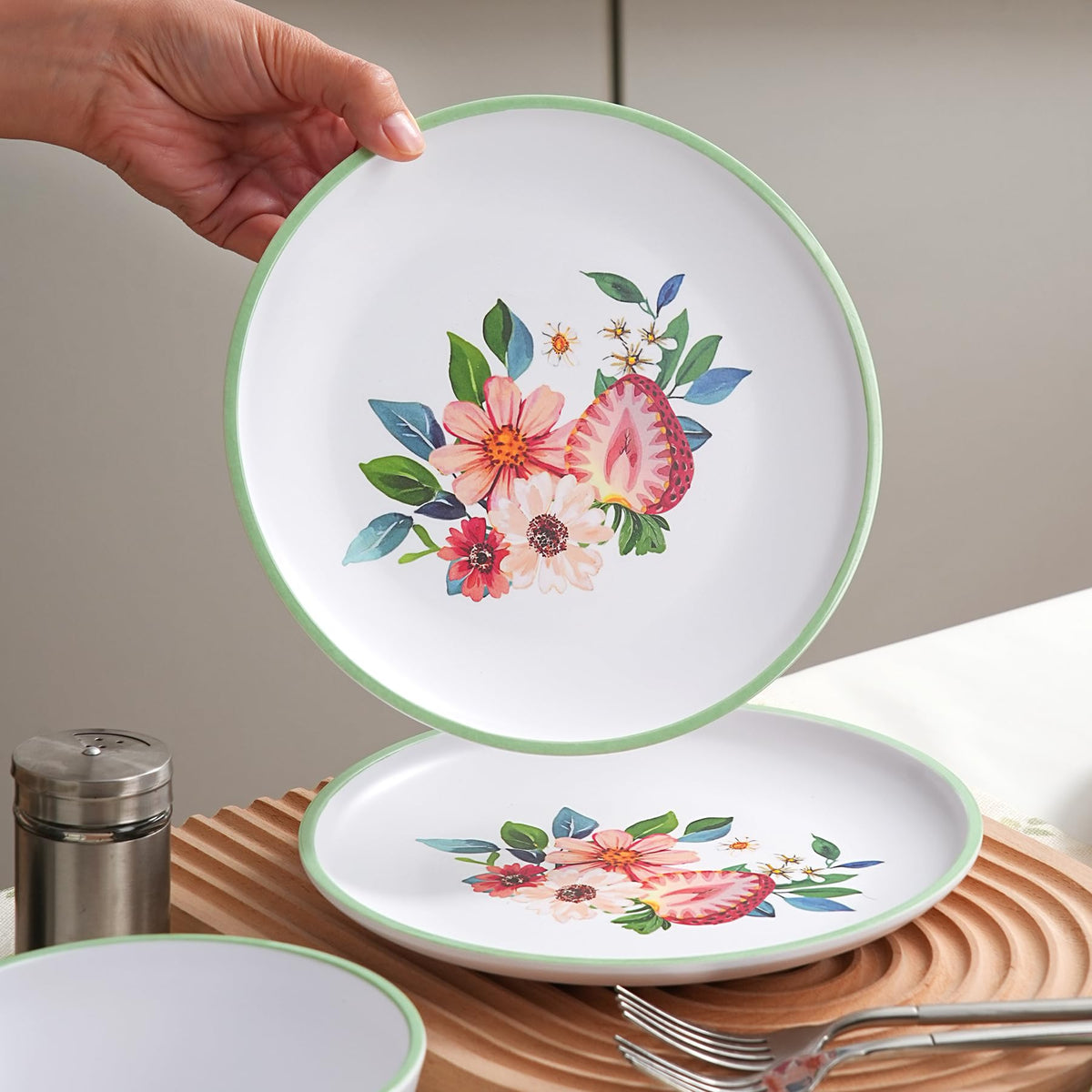 12-Piece Strawberry Melamine Dinnerware Set Z68864