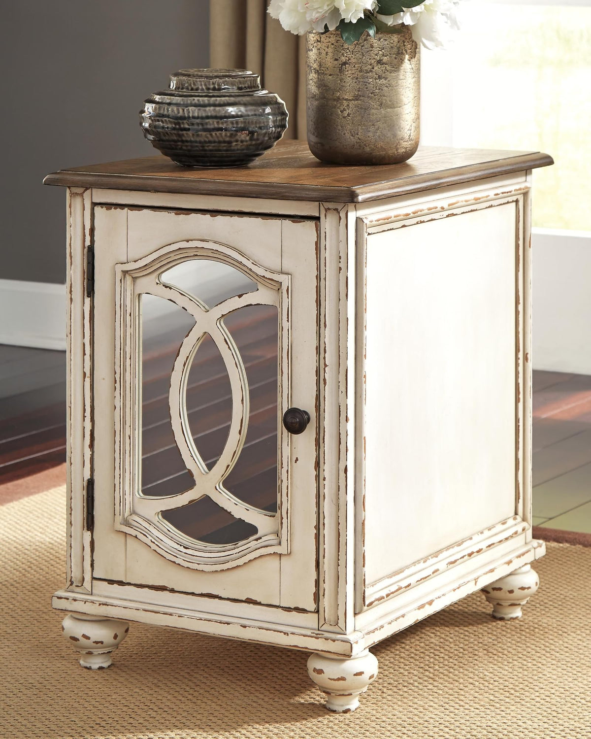 Chairside End Table with Storage T37229