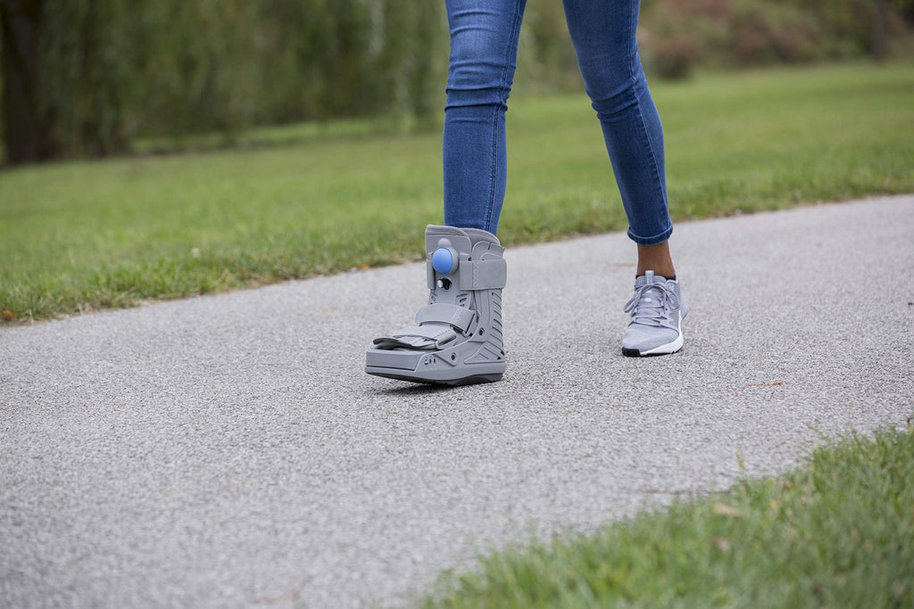 Large Grey Ankle Fracture Boot D82798