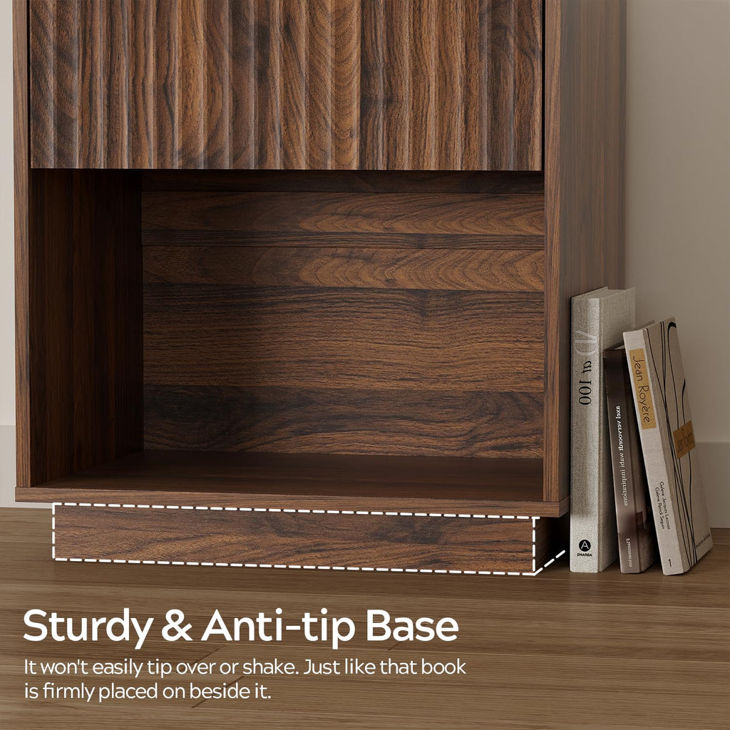 22" Fluted Nightstand Set of 2 M6900